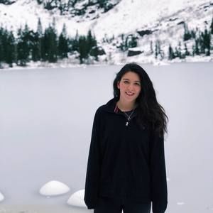 Meet your Posher, Emma